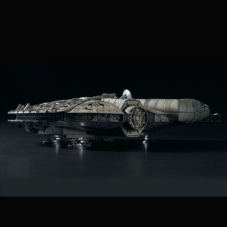 スター・ウォーズ「PERFECT GRADE 1/72 ミレニアム・ファルコン」