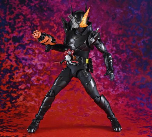 S.H.Figuarts 仮面ライダービルド ラビットタンクハザードフォーム