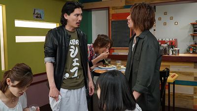 『仮面ライダービルド』第44話「エボルトの最期」の場面カット新画像