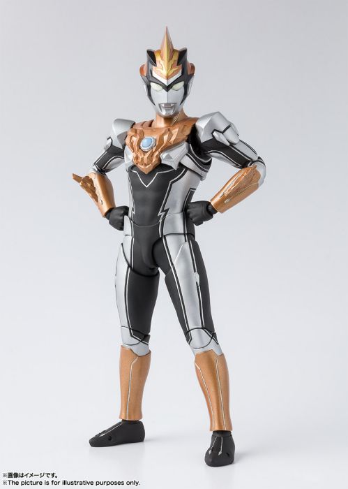 S.H.Figuarts ウルトラマンブル グランド