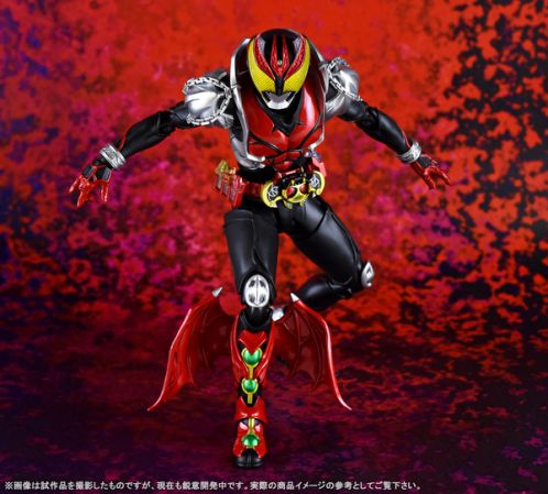 S.H.フィギュアーツ（真骨彫製法）仮面ライダーキバ キバフォーム