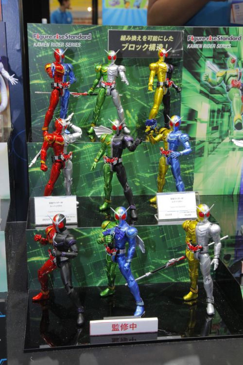 Figure-rise Standard 仮面ライダーW サイクロンジョーカー＆ルナ ...