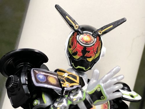 「装動 仮面ライダージオウ RIDE10」に、仮面ライダーウォズギンガファイナリーがラインナップ