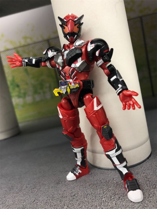 仮面ライダーゼロワン「装動 AI 09」にアークゼロ、ドードーマギア・ヒナが収録！「AI08」仮面ライダー雷のレビューも！