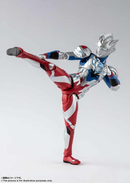 S.H.Figuarts ウルトラマンゼット アルファエッジ