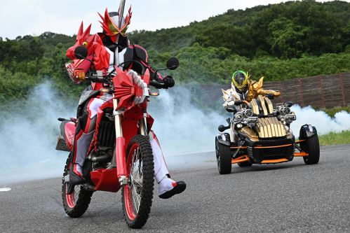 『仮面ライダーセイバー』第5章「我が友、雷の剣士につき。」