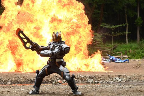 仮面ライダーバスターのスーツアクターは岡元次郎さん