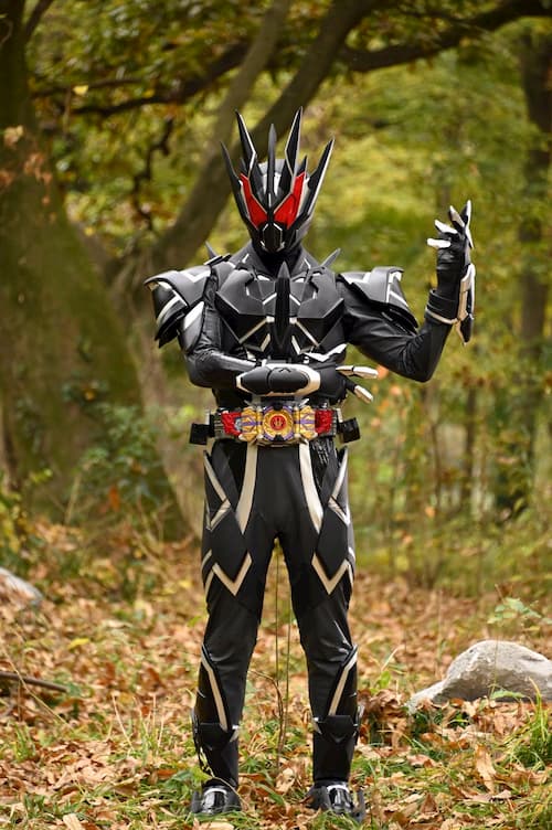 『ゼロワン Others 仮面ライダー滅亡迅雷』の新ライダー　仮面ライダーザイア