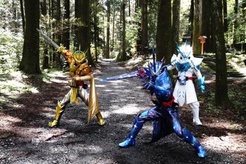 『仮面ライダーセイバー』第40話「輝く友情、三剣士。」