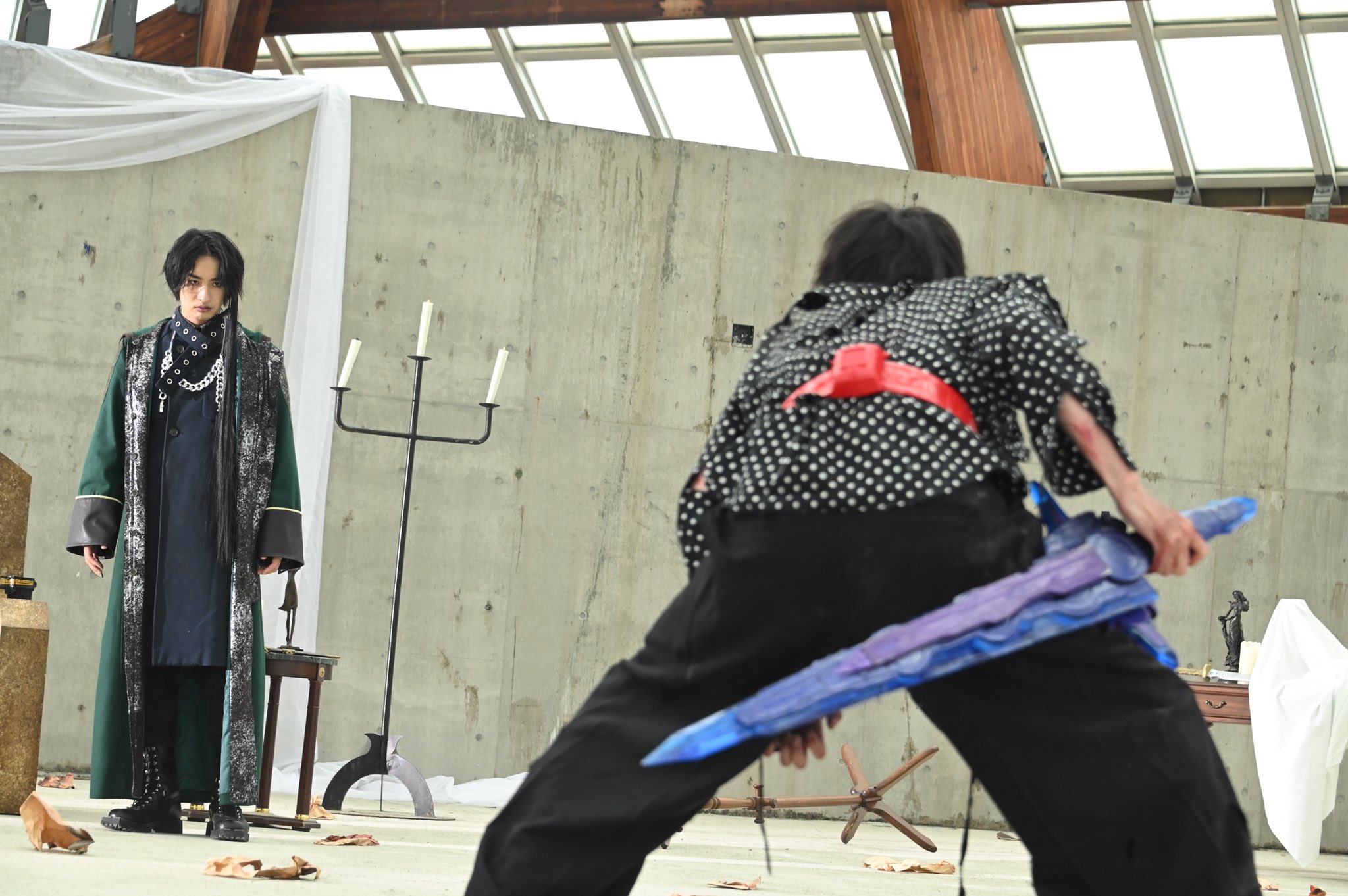 仮面ライダーセイバー 第46話 さようなら 私の英雄 賢神2人を撃破も倒れ行く剣士たち 物語が消え世界が消えていく