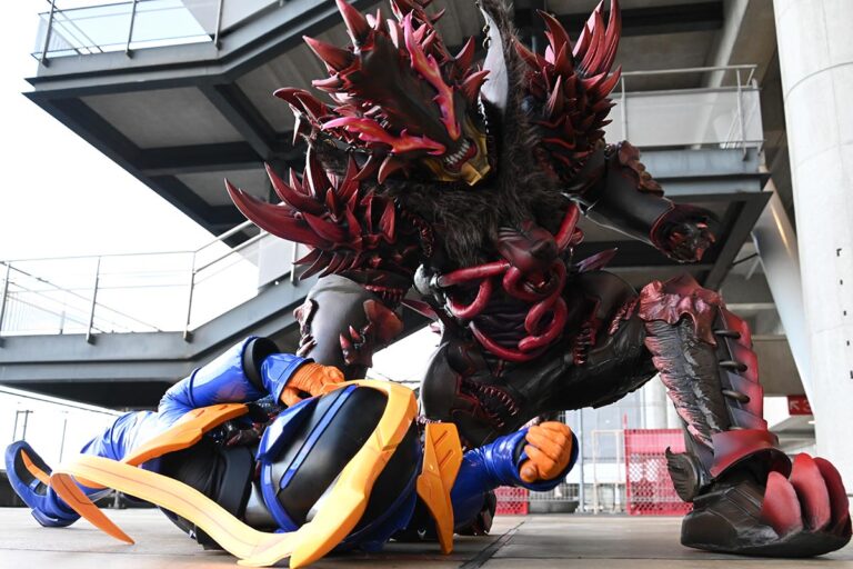 仮面ライダーリバイス 第18話でフリオが暴走態 ウルフ デッドマン ライオット に 炎と氷の奇跡 は アギレラ様は