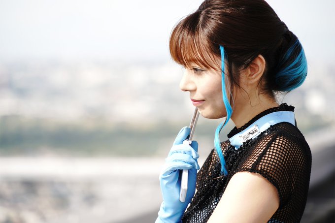 『仮面ライダーゲンムズ スマートブレインと1000％のクライシス』に芳賀優里亜さんがスマートクイーン役で出演！