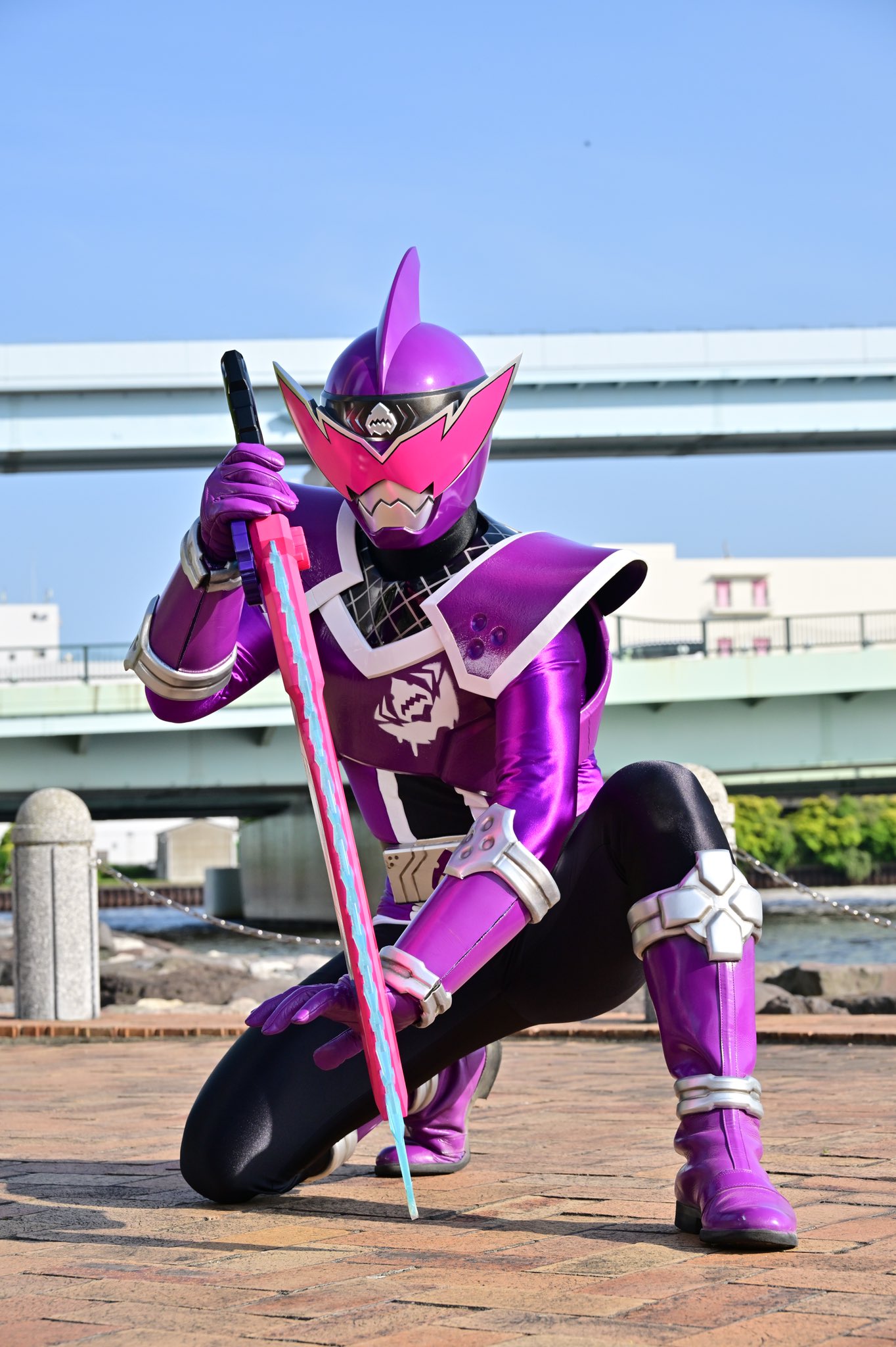 『暴太郎戦隊ドンブラザーズ』謎の存在「マザー」(声：能登麻美子さん)が導く新キャラ「ドンムラサメ」参上