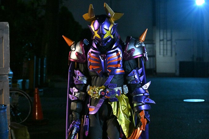 『仮面ライダーギーツ』33話でバッファのIDコアが修復！フィーバーゾンビフォームで角が金＆マント付きにパワーアップ！