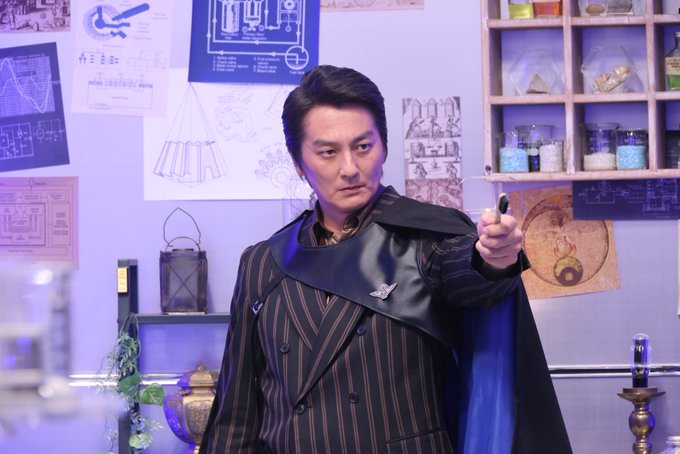 『仮面ライダーガッギャード』第11話より「錬金連合•鋼の調査官」釘宮リヒト役・本宮泰風さんが登場