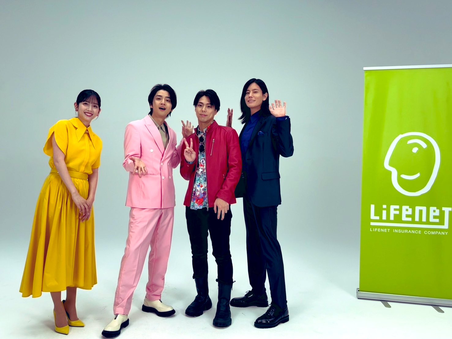 『仮面ライダーゼッツ』12/21放送時のライフネット生命の新CMに『エグゼイド』松田るかさん、飯島寛騎さん、岩永徹也さん、そして小野塚勇人さんが登場