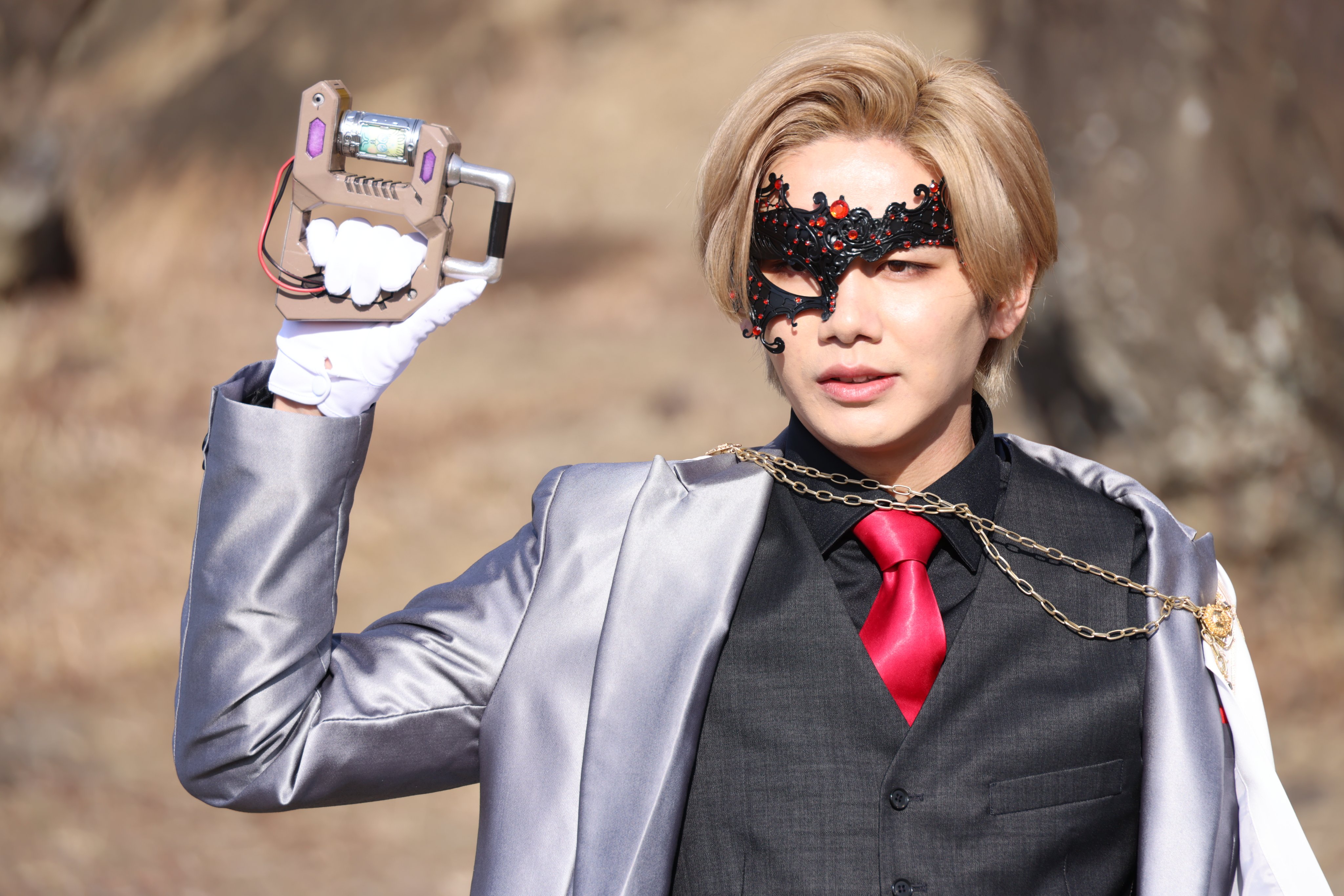 『超宇宙刑事ギャバン インフィニティ』第6話に怪盗フェイド役・磯野亨さん、喜輝と寿が出会った母娘フワレ／エム役：永山ようさん／照井野々花さんがゲスト出演